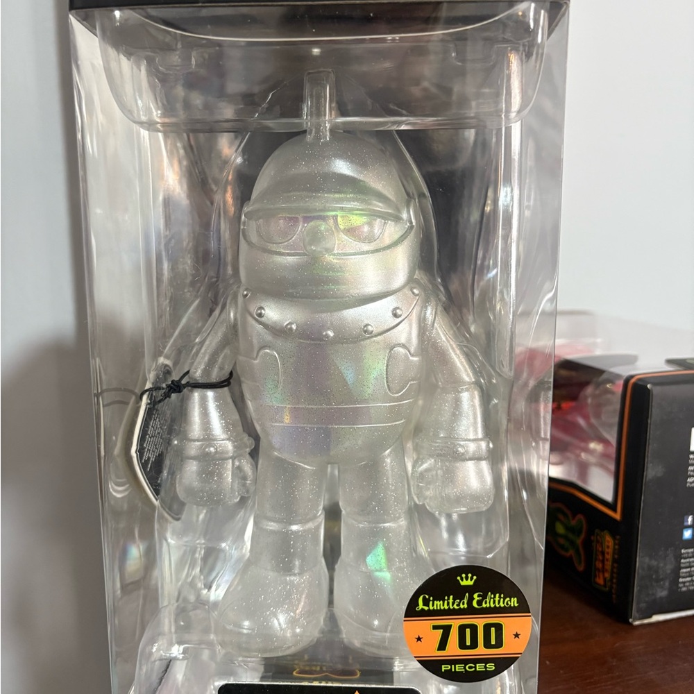 Funko LE HIKARI GIGANTOR only 700 made